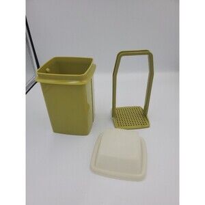 Tupperware Pickle Keeper Pic-A-Deli Avocado Green 1330-6 Vintage